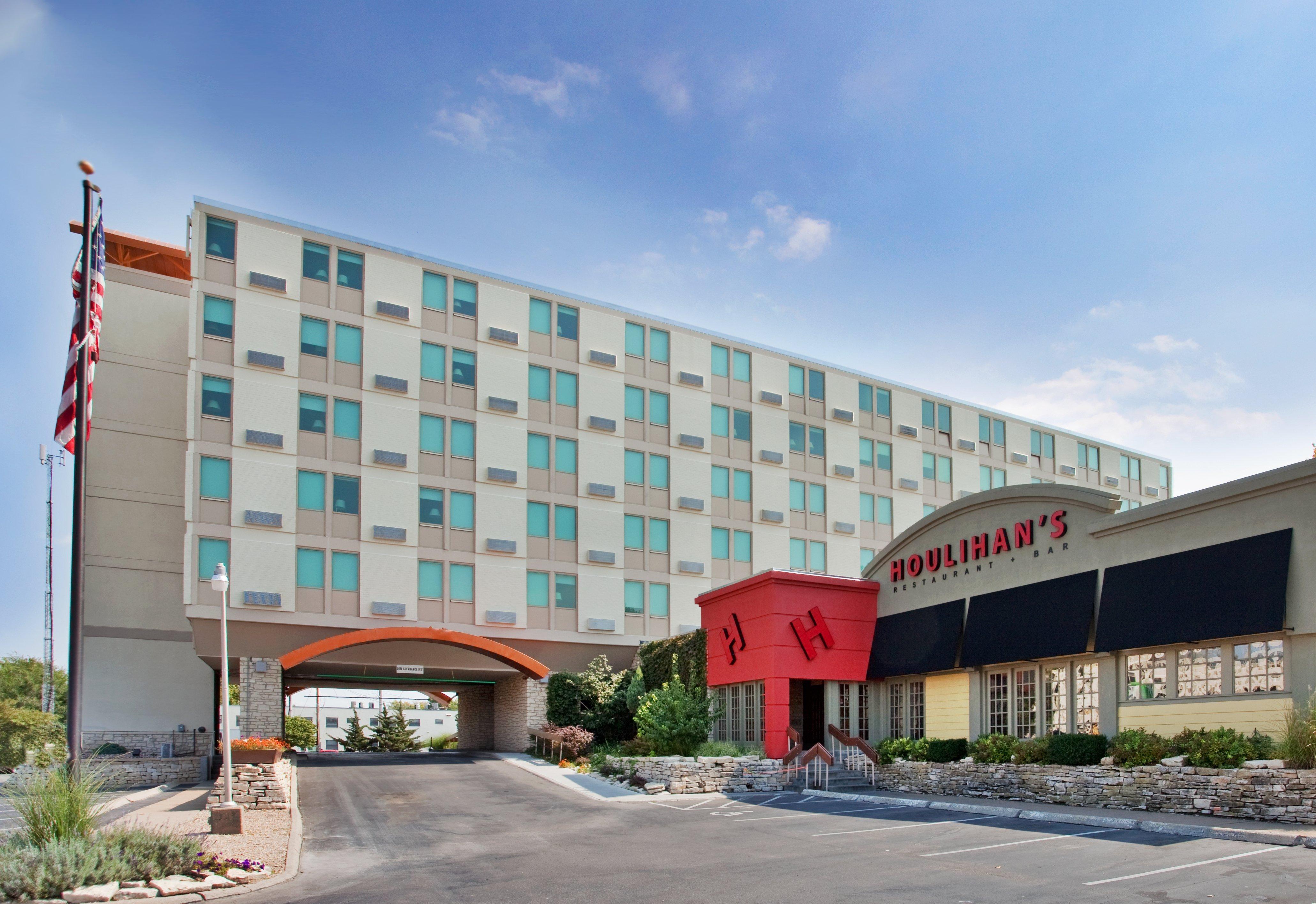 Holiday Inn At The Campus By Ihg Манхатън Екстериор снимка